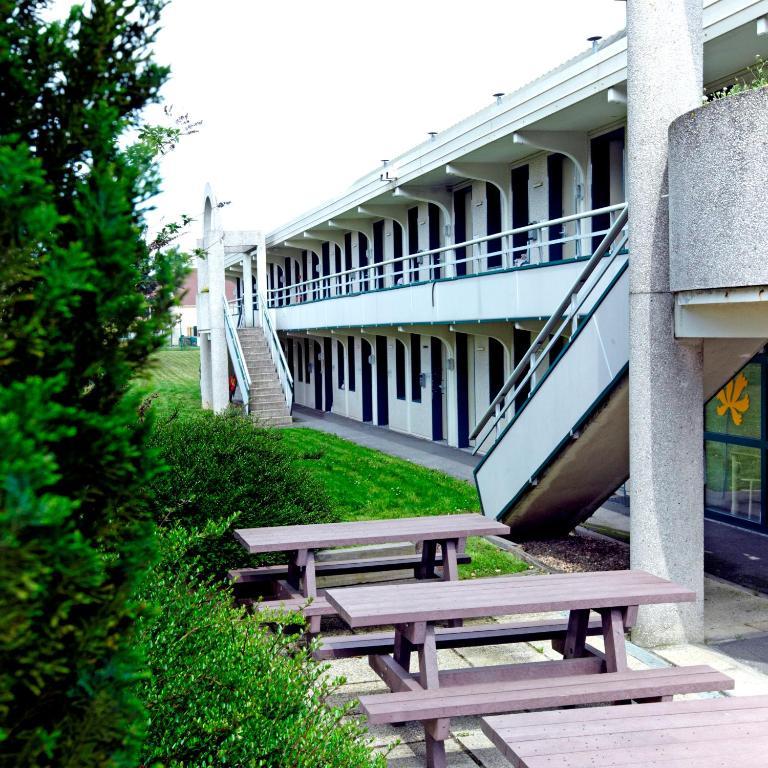 Premiere Classe Avignon Le Pontet Exteriör bild