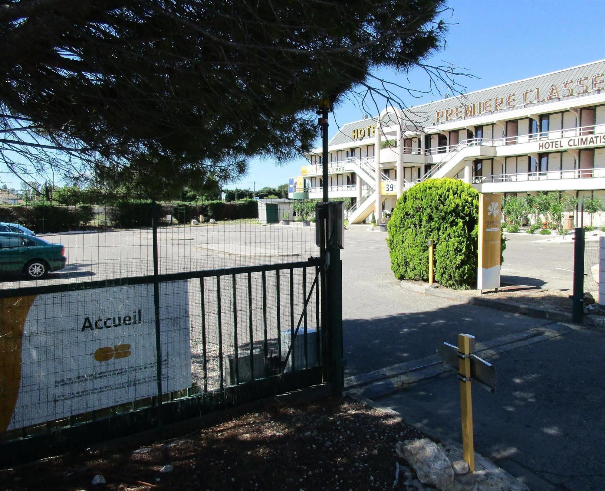 Premiere Classe Avignon Le Pontet Exteriör bild